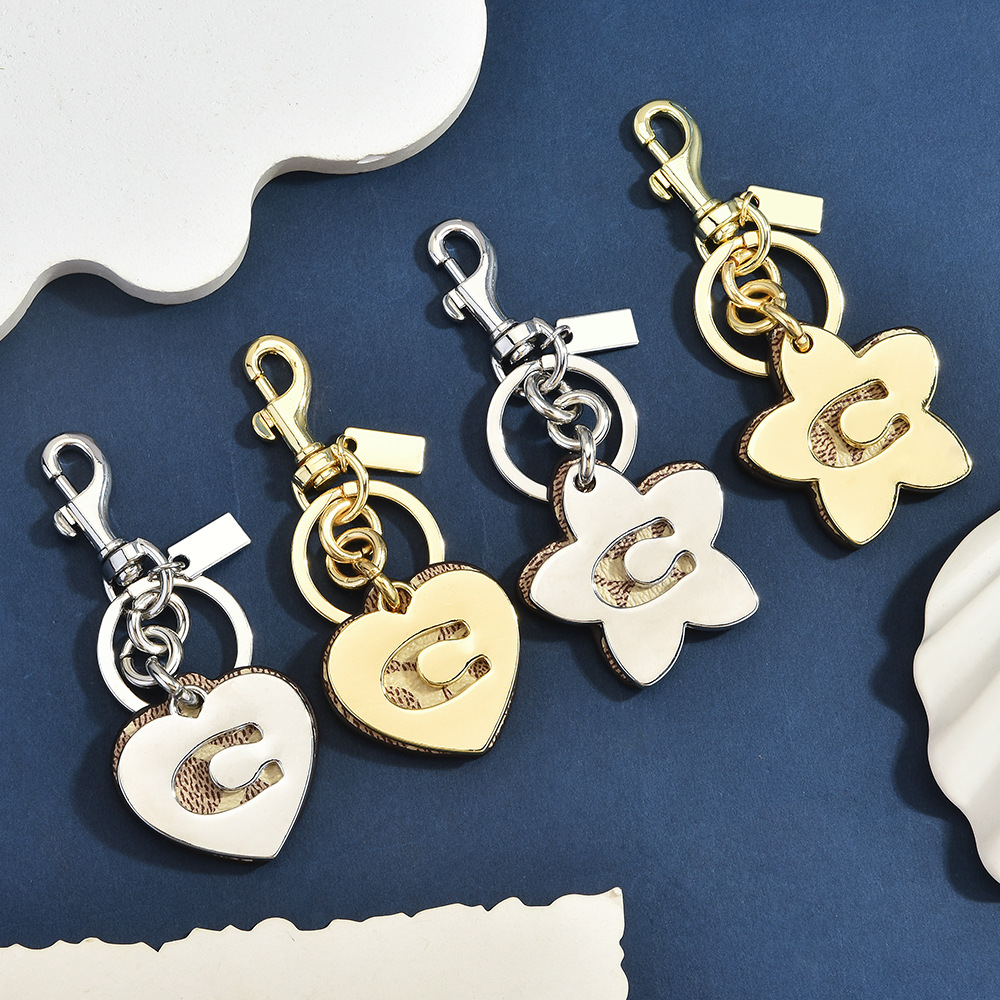 Monogram Kalp Çiçek Çanta Süsü - Monogram Keychain Leather incelemesi ve fiyatı